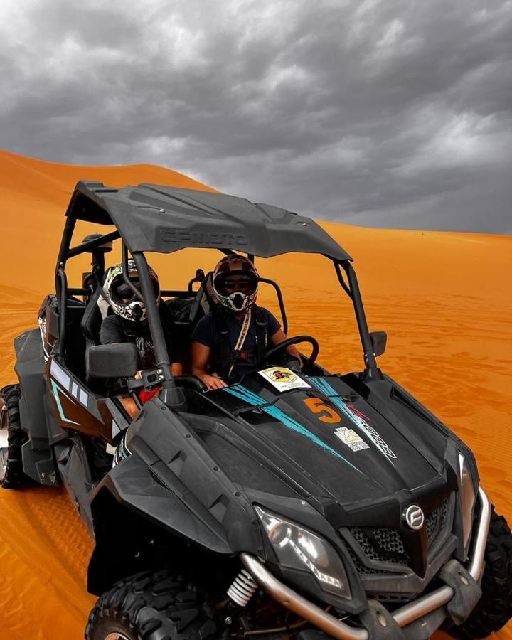 Отель Sunset Desert Camp Мерзуга Экстерьер фото