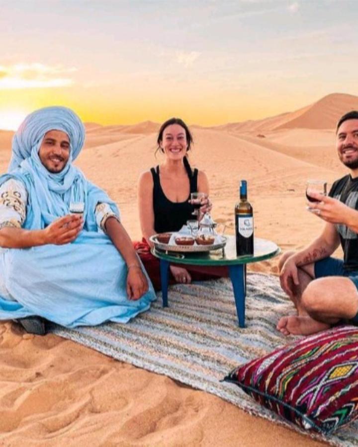 Отель Sunset Desert Camp Мерзуга Экстерьер фото